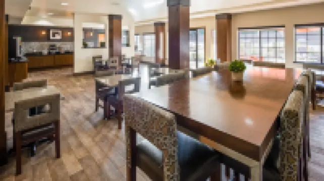 Best Western Plus Hill Country Suites