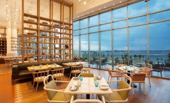 Grand Hyatt Kochi Bolgatty