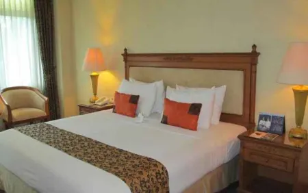 Grand Elty Singgasana Tenggarong Отели в г. Kutai Kartanegara Regency