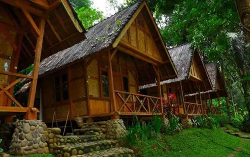 Arusliar Adventures Hotels in Cikidang