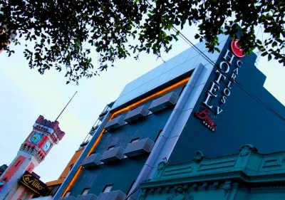 โรงแรมคาร์ลอส 5 โรงแรมใน