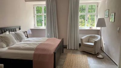 Propstei Wechterswinkel Hotels near Central Park Unsleben