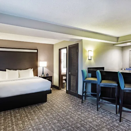 DoubleTree by Hilton Hotel Johnson City