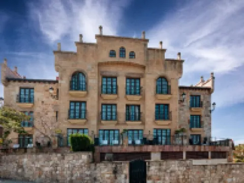 Apartamentos Costa Esmeralda Hotels in Suances