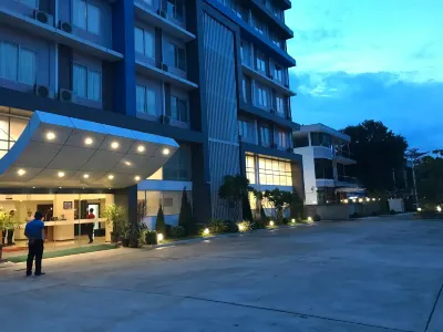 ホテル ブロードウェイ ヤンゴン