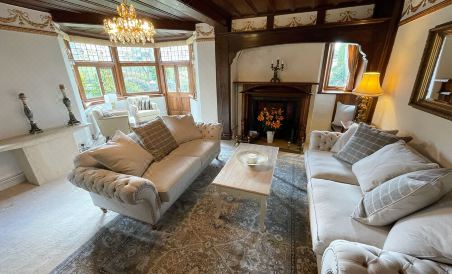 Gwern Borter Manor Bed & Breakfast - Housity
