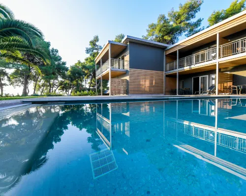 Blue Dolphin Hotel Hotéis em Ormilia