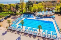 Hotel Beau Soleil - piscina