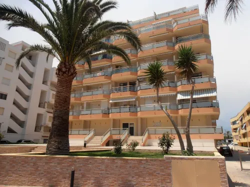 Apartamentos Surfing 3000