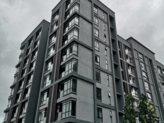 Utropolis Suites Homestay