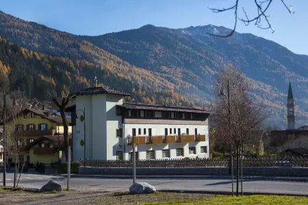 Casteluce Hotel Funivie