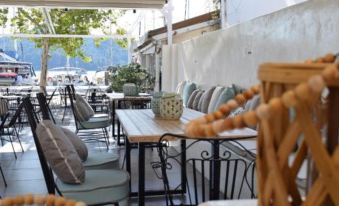 Meltemi by Manthos Hotels