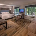 Hampton Inn and Suites by Hilton South Lake Tahoe Hotel berhampiran Lakeview Commons