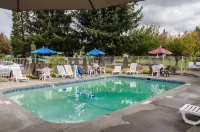 Seattle, WA - Sea-Tac Airport South - Pools
