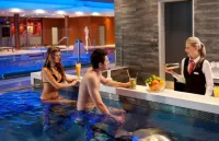 Hotel Vitality - Pools