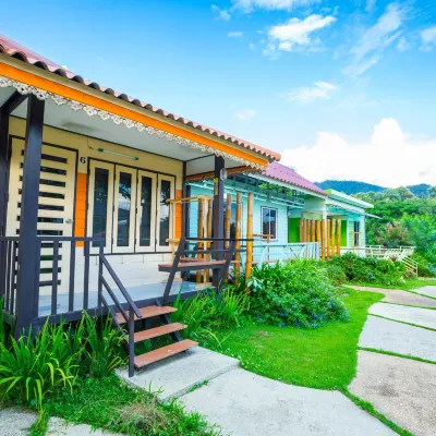 Revolution Hostel Pai Các khách sạn gần Wat Phra That Mae Yen