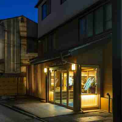 渋温泉 春欄の宿 さかえや Hotel Exterior