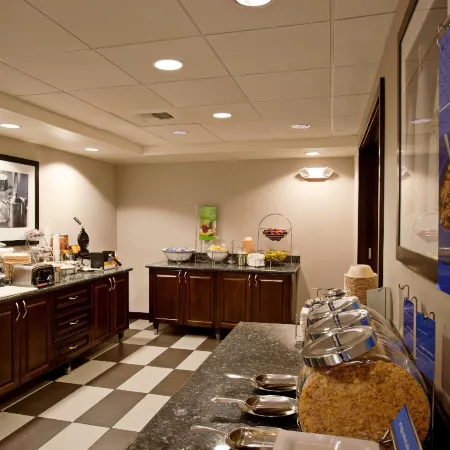 Hampton Inn & Suites Temecula