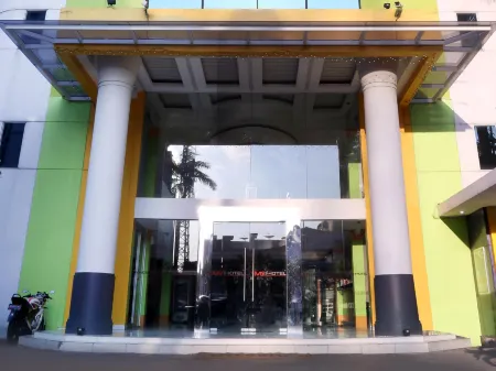 MyHotel