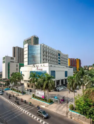 Orchardz Hotel Industri Jakarta Kemayoran Hotel dekat Hall C3 JIExpo Kemayoran
