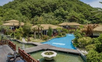 Hansan Marina Hotel & Resort