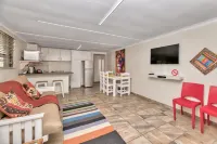 Land's Edge Struisbaai Hotels in Cape Agulhas