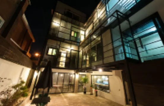 弘大酒吧儀諾旅館 弘大附近的飯店