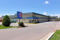 Motel 6 Grants, NM Hotel berhampiran Good 2 Go