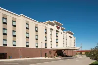 Hampton Inn Kalamazoo - parking