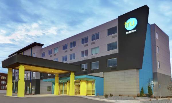 Tru by Hilton Springfield Downtown