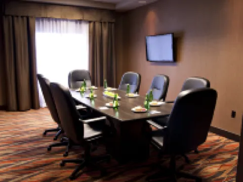 Holiday Inn Express PEMBROKE by IHG Hotels in Renfrew County