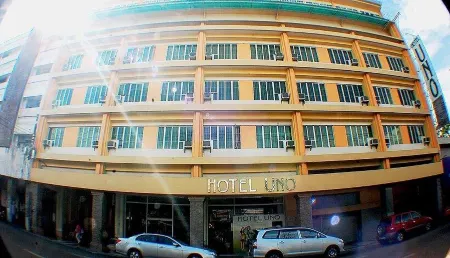 Hotel Uno