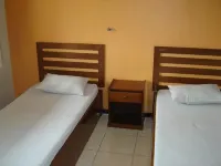 Nirwana Hotel Bojonegoro Các khách sạn ở Campurejo