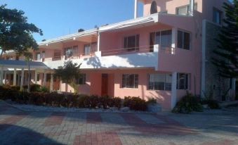 Coby Beach Resort - Housity