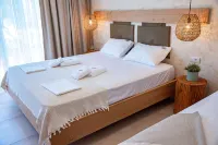 Plataria Seaside Resort فنادق في Sivota