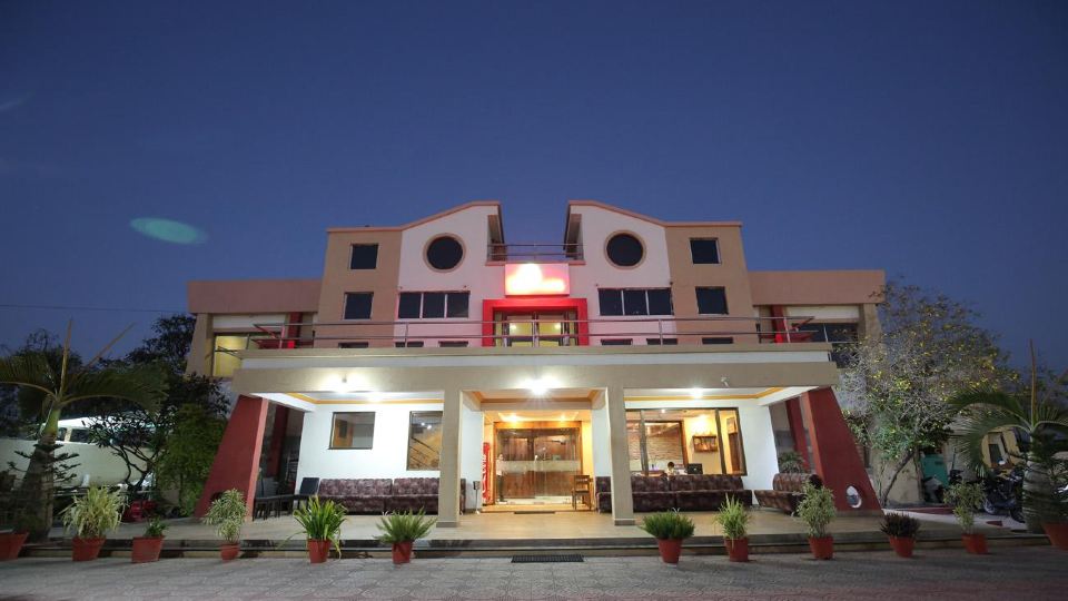 Hotel Keshwaras Residency