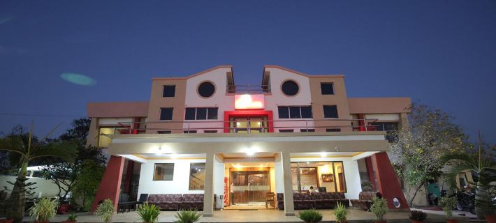 Hotel Keshwaras Residency Hoteles en Jamnagar