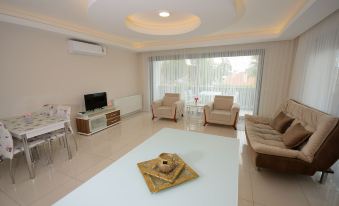 Saatli Suites