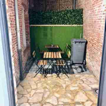 Le Madame Little Appart’Hotel Hotel Exterior