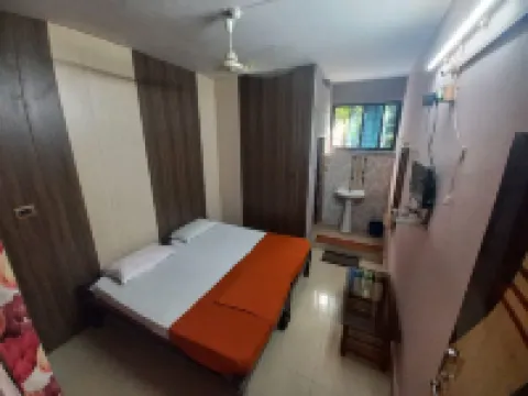 Dandeli Shree Lodge and Adventure ダンデリのホテル