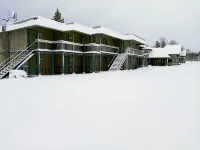 Cliff Dweller on Lake Superior Hotels in Lutsen
