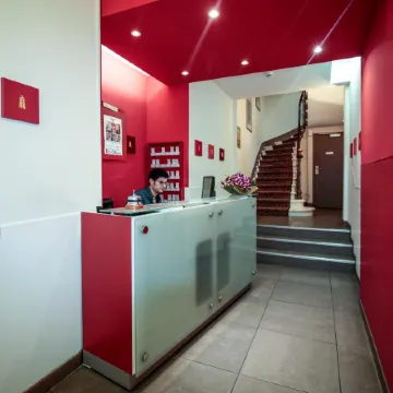 Hotel Gambetta Отели рядом с достопримечательностью «Площадь Парламента»
