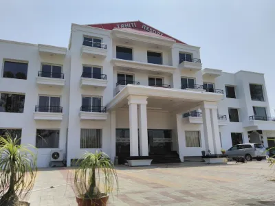 Tahiti Resorts Hotel dekat Kisan Engineering Works Dholi Bazar Muzaffarpur