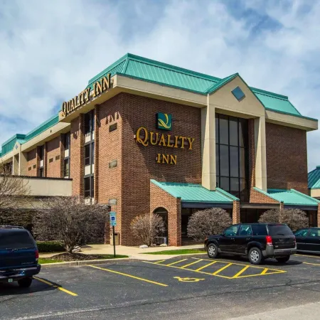 Quality Inn Schaumburg - Chicago Near the Mall