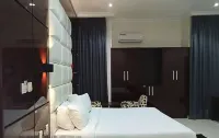 Blossom Height Unique Hotel