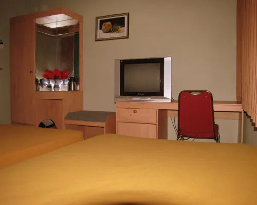 Mitra Hotel Hotels in Rangkui