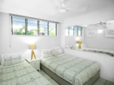 Lagoon Beachfront Lodge 005 on Hamilton Island by HamoRent