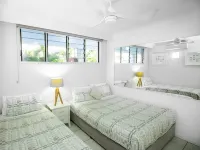 Lagoon Beachfront Lodge 005 on Hamilton Island by HamoRent
