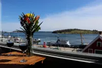 Rum Runner Inn - Ocean View