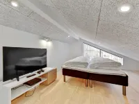 "Karen" - 900m from the Sea